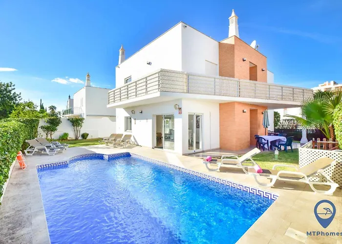 Alfarrobeira By Mtphomes 빌라 알부페이라