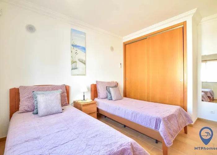 빌라 Alfarrobeira By Mtphomes