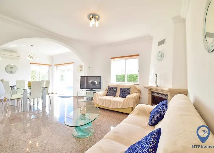 빌라 Alfarrobeira By Mtphomes *