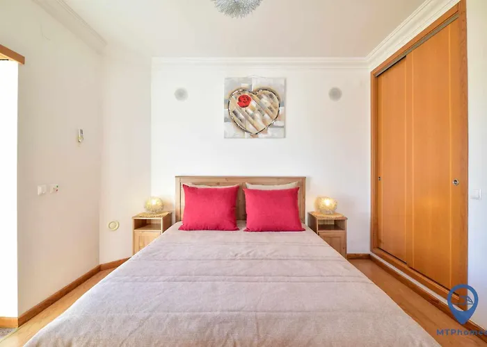 빌라 Alfarrobeira By Mtphomes *