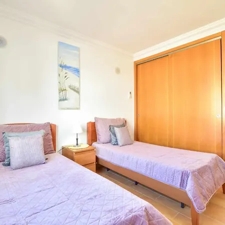 Apartment Alfarrobeira By Mtphomes