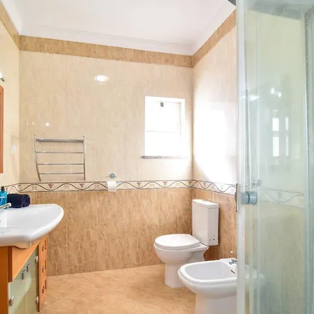 Apartment Alfarrobeira By Mtphomes