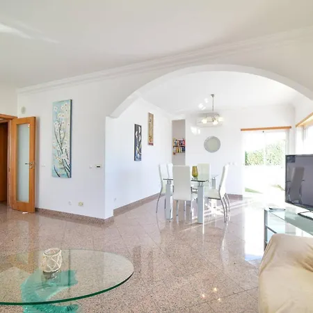 Apartment Alfarrobeira By Mtphomes Albufeira